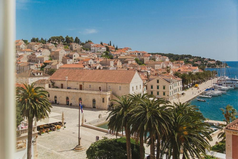 Hotel Park Hvar Hvar Town Exterior foto